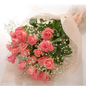 12 Pink Roses Bouquet