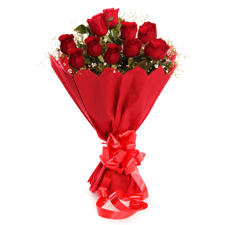 8 red roses bouquet
