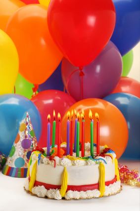 1 Kg Cake + 50 Blown balloons
