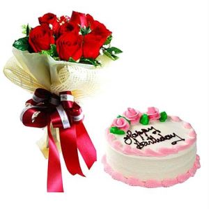 1/2 KG Strawberry Cake and 6 Roses Bouquet