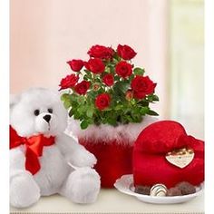 12 red roses Valentine heart with 6