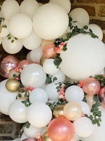 30 Pink White and golden balloons adorned with leaves